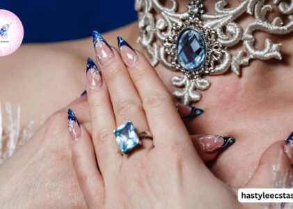 Blue Nail ideas: A splash of color for your style