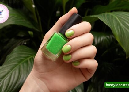 Green Nails: Stylish & Healthy Tips and Trends